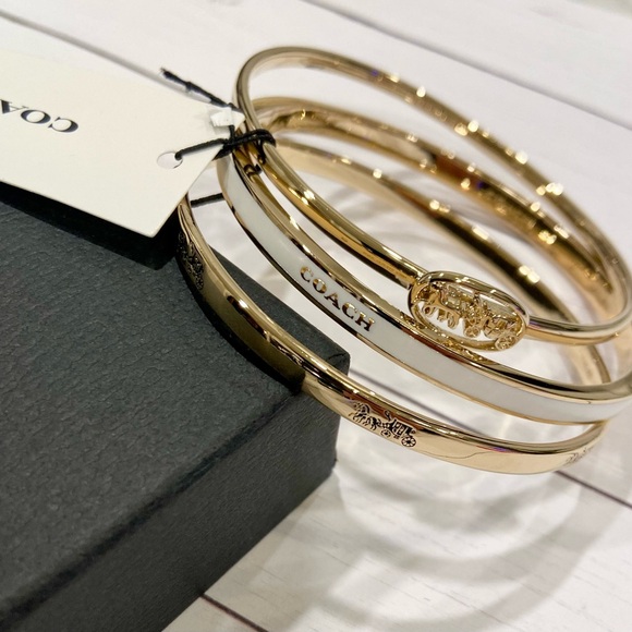 🚨 Last one!  NWT. Coach set of 3 bangle bracelets.  Gorgeous set  + Gift wrap! - Picture 1 of 16